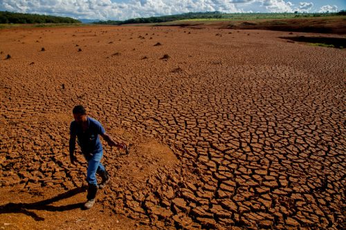 Tierra desertificada en Brasil