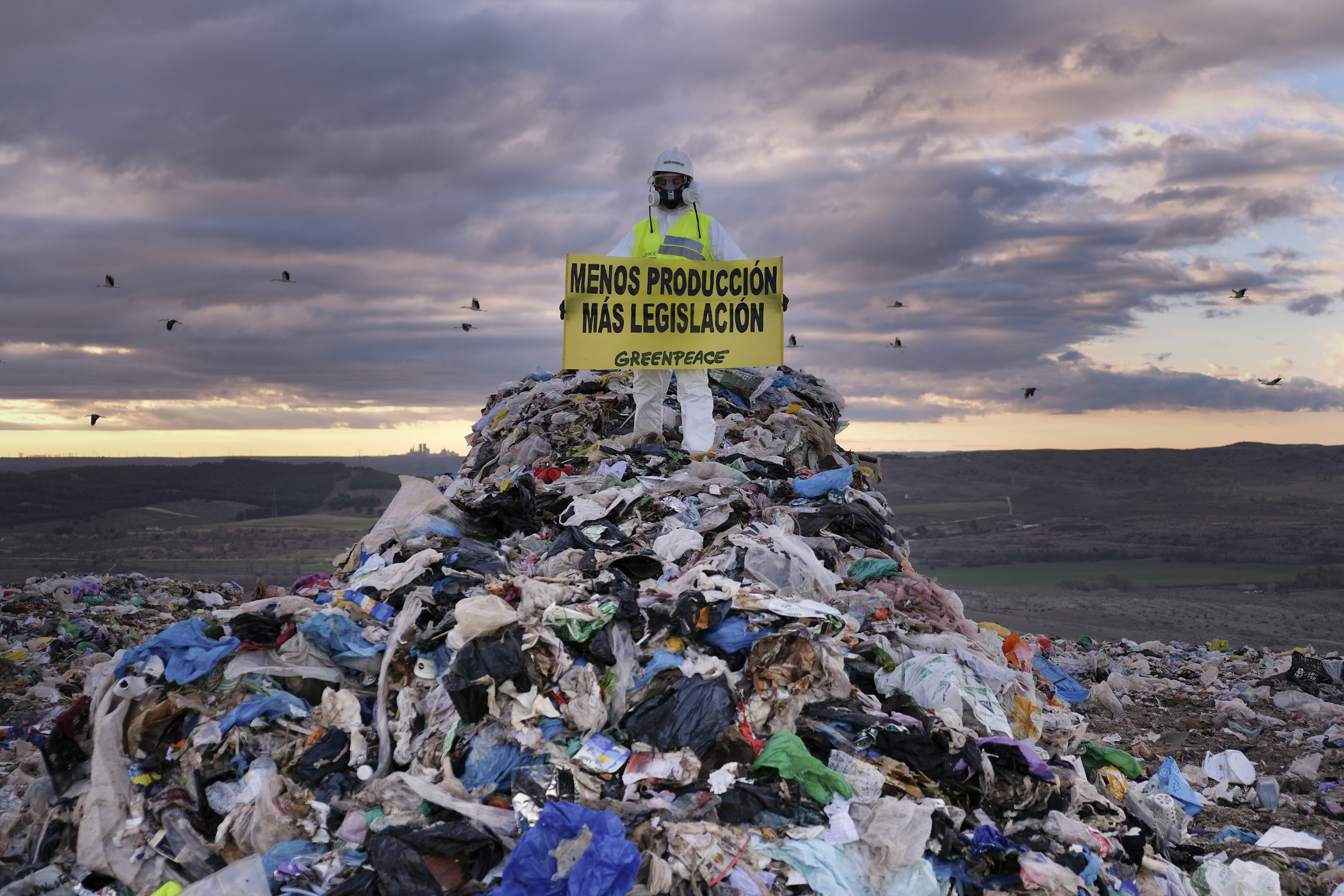 Acción contra el plástico en Valdemingómez