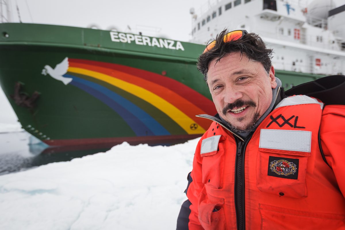 Carlos Bardem durante la expedición al Ártico en 2014