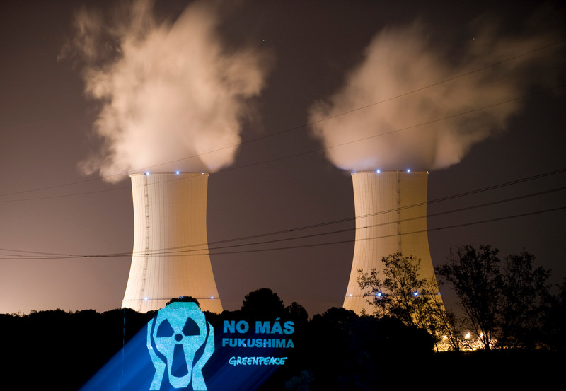 Proyecciones anti - nucleares en España