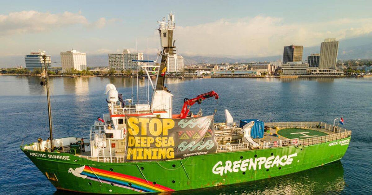 La comunidad científica, y las organizaciones como Greenpeace advierten del daño ecológico que se le puede infringir al ecosistema marino con una minería depredadora submarina 