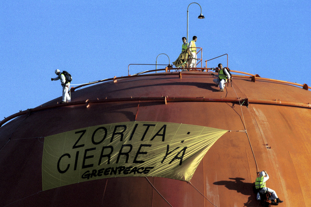 Acción de Greenpeace en la Central Nuclear de Zorita